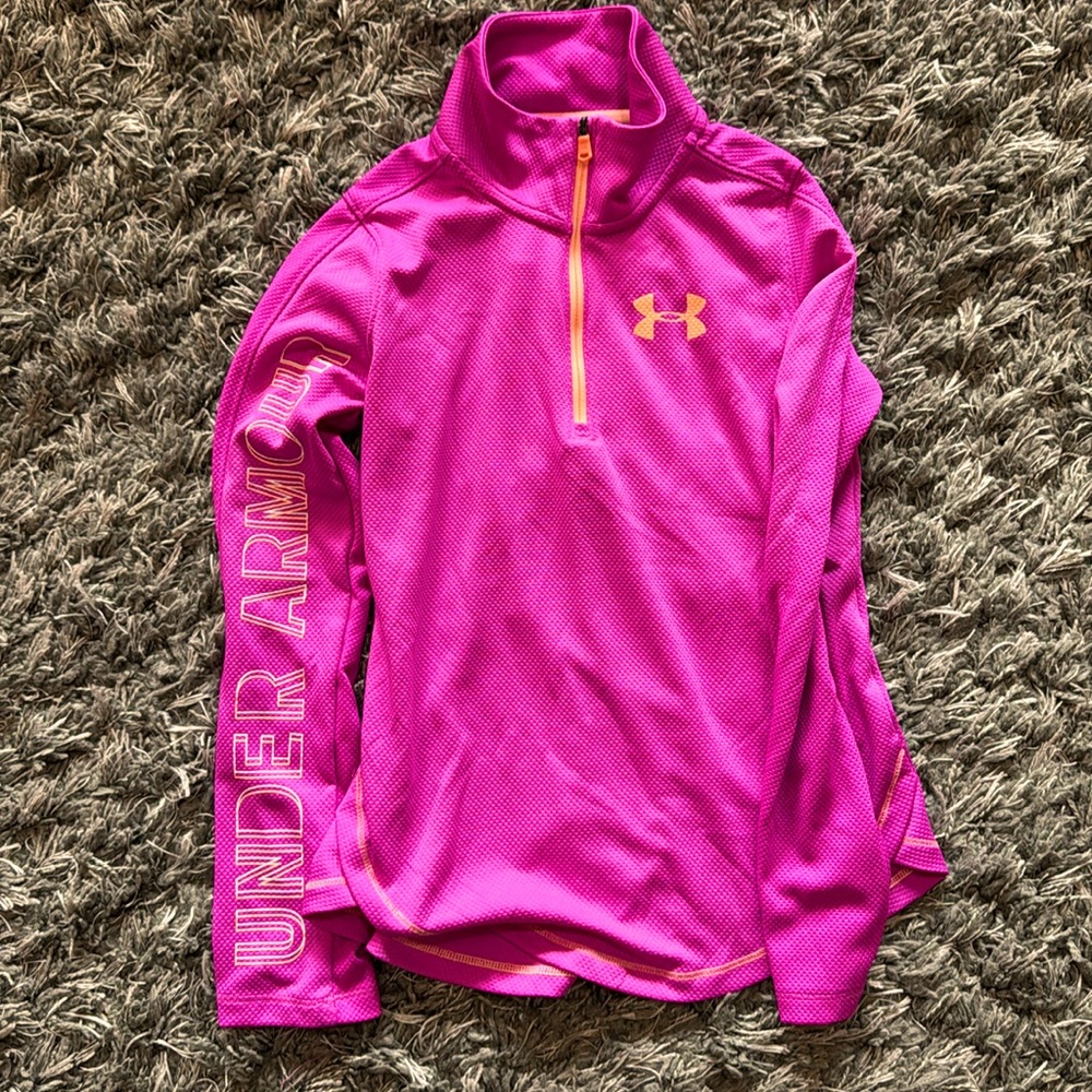 Girls under Armour quarter zip size medium